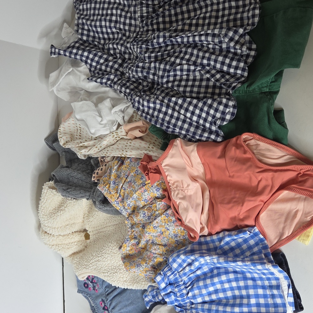 Infant Girls 12 Month Bundle Of Clothing 20 Pieces